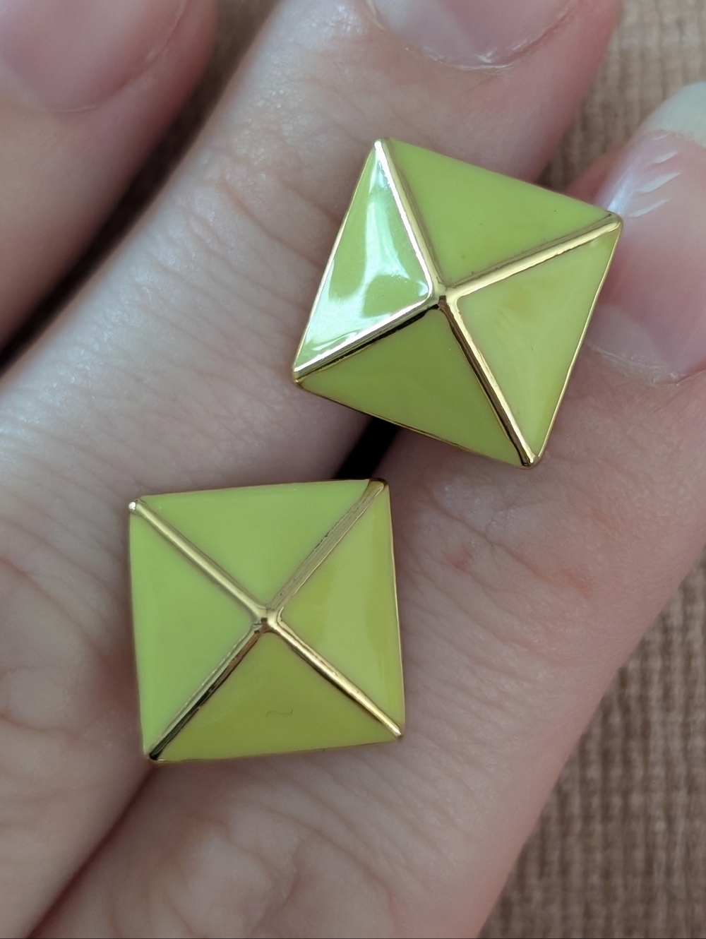 Kate Spade Green/Gold Enamel Pyramid Stud Earrings 'locked-in'
